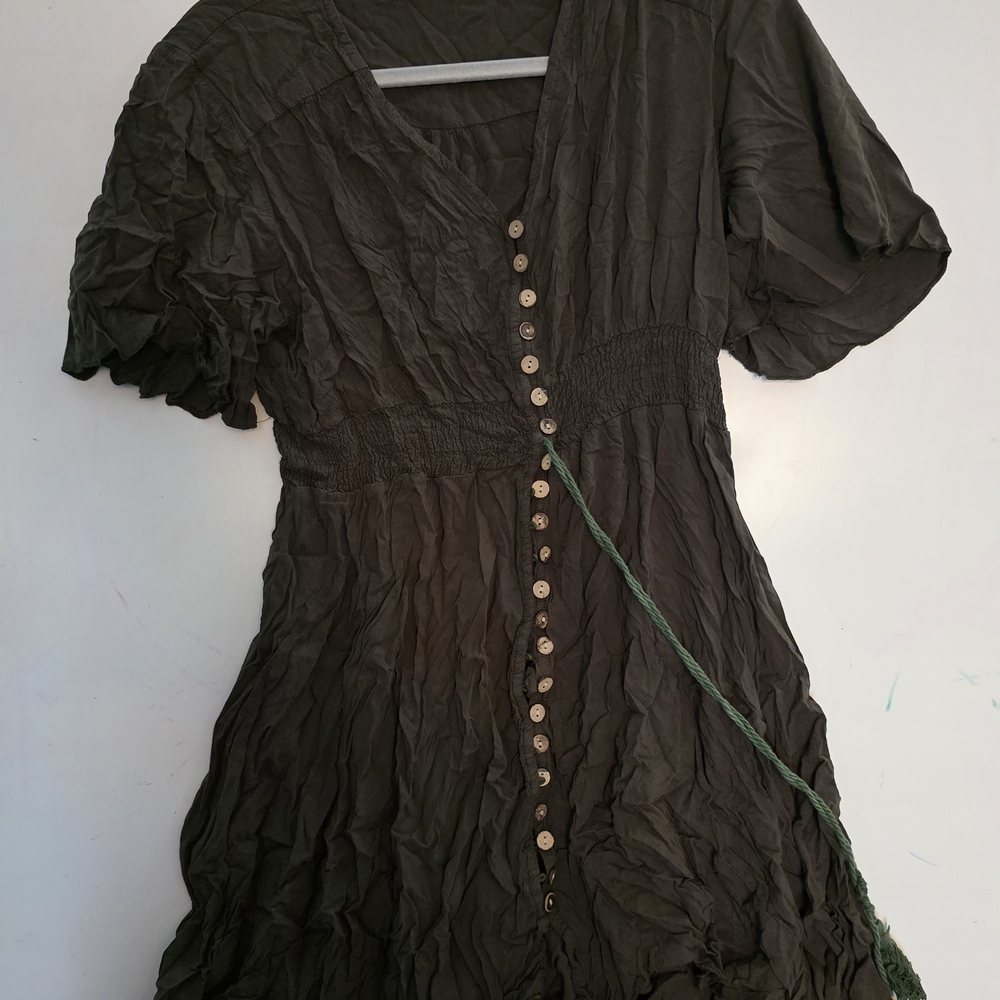 Elegant Olive Green Button-Down Dress